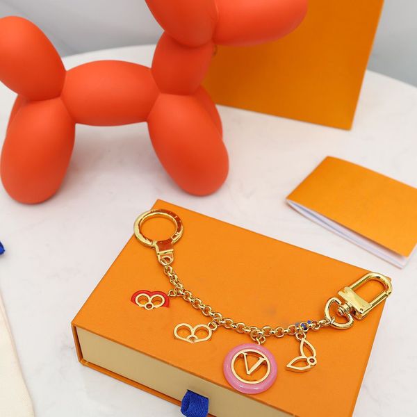 luxurys designer keychain classic brand key buckle flower letter key chain bag ring handmade keychains men women bags pendant, Silver
luxurys designer keychain classic brand key buckle flower letter key chain bag ring handmade keychains men women bags pendant, Silver