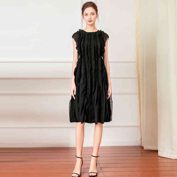 casual dresses spring and summer crimp stitching jianye lady tea break temperament high street celebrity feifei sleeve dress, Black;gray
casual dresses spring and summer crimp stitching jianye lady tea break temperament high street celebrity feifei sleeve dress, Black;gray
