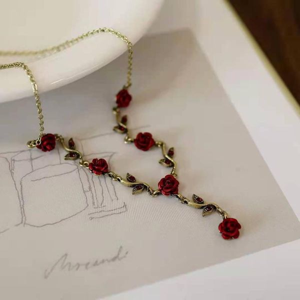pendant necklaces 2022 beautiful vintage red rose necklace for woman graceful golden gift wedding jewelry wholesale, Silver
pendant necklaces 2022 beautiful vintage red rose necklace for woman graceful golden gift wedding jewelry wholesale, Silver