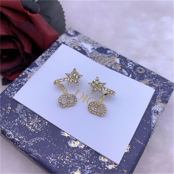 2022 fashion 20% off designer jewelry d family's same star letter full diamond earrings, high sense of femininity, versatile 925 silver, Golden
2022 fashion 20% off designer jewelry d family's same star letter full diamond earrings, high sense of femininity, versatile 925 silver, Golden