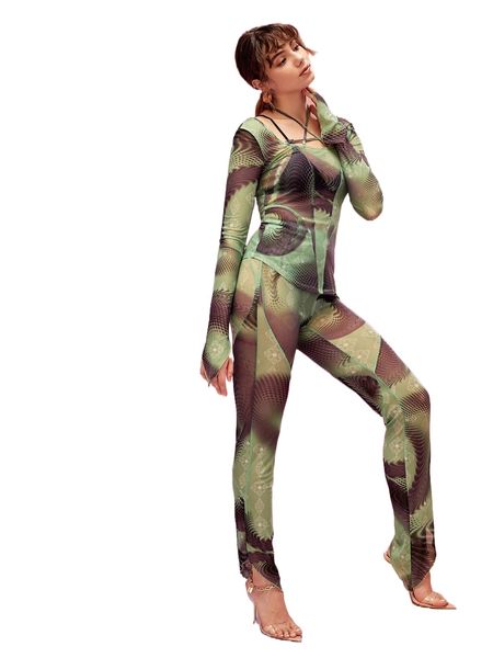 x putri adif strappy detail allover print tee and leggings set m1nc#, White
x putri adif strappy detail allover print tee and leggings set m1nc#, White