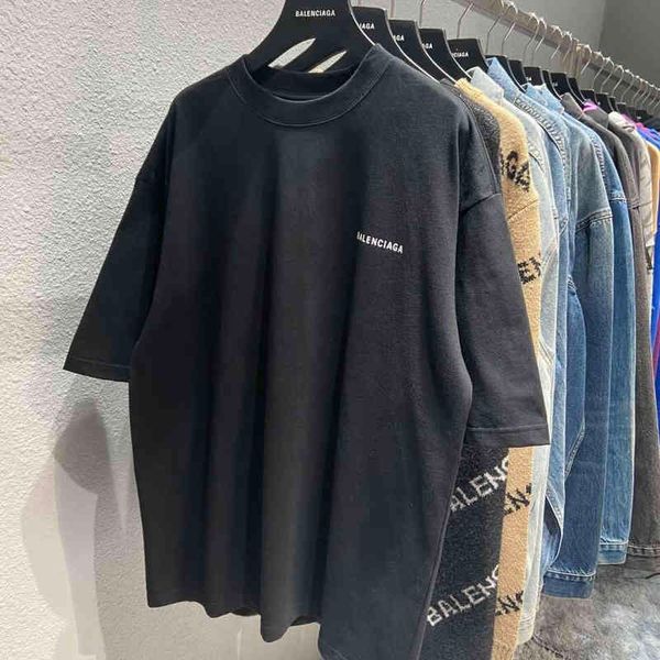 designer shirt bbalencaigas original parisian classic defale printed cotton loose short sleeve t-shirt for men and women, White;black
designer shirt bbalencaigas original parisian classic defale printed cotton loose short sleeve t-shirt for men and women, White;black