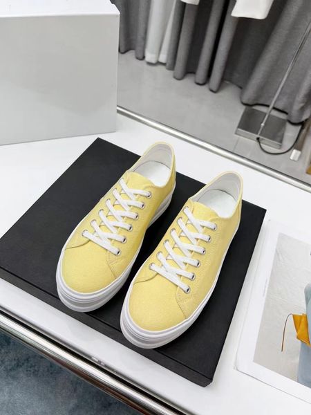2022 new thick-soled canvas shoes sponge cake thick-soled small white shoes korean edition lace-up campus fashion pink, Black
2022 new thick-soled canvas shoes sponge cake thick-soled small white shoes korean edition lace-up campus fashion pink, Black