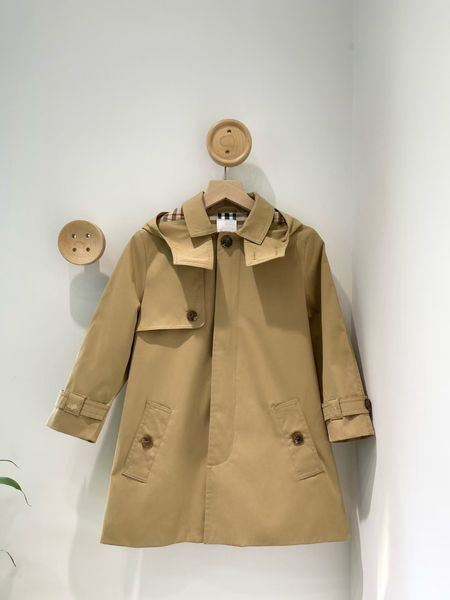 boys girls coat tench coats baby clothes hooded kids designer waterproof fabric cuff letter embroidery button lettering new style bbr khaki, Camo
boys girls coat tench coats baby clothes hooded kids designer waterproof fabric cuff letter embroidery button lettering new style bbr khaki, Camo