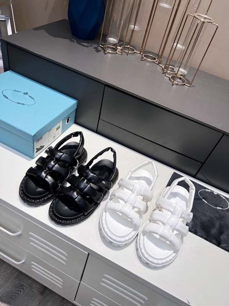 sneakers rubber material velcro outdoor beach sandals integrated sole pattern leather covered wedge heel platform sandals, Black
sneakers rubber material velcro outdoor beach sandals integrated sole pattern leather covered wedge heel platform sandals, Black