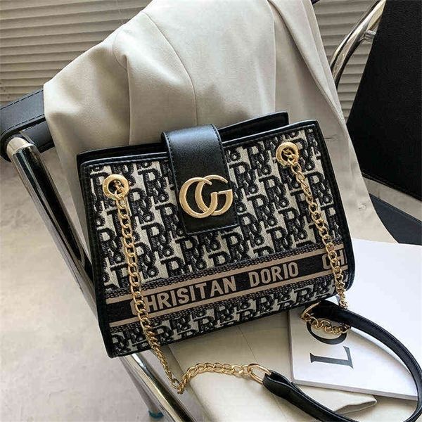 fashion style one messenger large capacity chain tote women 75% off factory sales
fashion style one messenger large capacity chain tote women 75% off factory sales