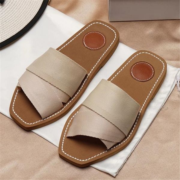 2022 branded women woody mules fflat sandal deisgner lady lettering fabric outdoor leather sole slide size eur35-42, Black
2022 branded women woody mules fflat sandal deisgner lady lettering fabric outdoor leather sole slide size eur35-42, Black