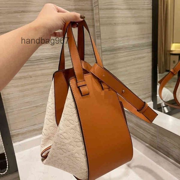 2022 loewss designer women handbags bag hammock deformation cowhide backpack single portab g2yf
2022 loewss designer women handbags bag hammock deformation cowhide backpack single portab g2yf