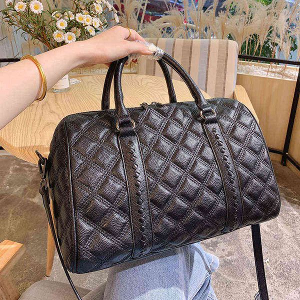 5a32c famous desingers brand c boston shoulder bags double chian quilted large capacity duffle travel journey multifunctional package
5a32c famous desingers brand c boston shoulder bags double chian quilted large capacity duffle travel journey multifunctional package