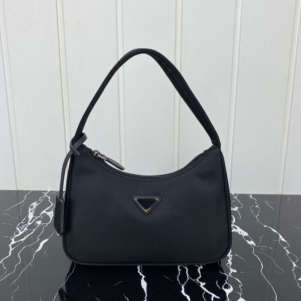 2021 designer hobo shoulder bag for women messenger promotion chest pack lady tote chains handbags presbyopic purse bags vintage handbag fam
2021 designer hobo shoulder bag for women messenger promotion chest pack lady tote chains handbags presbyopic purse bags vintage handbag fam