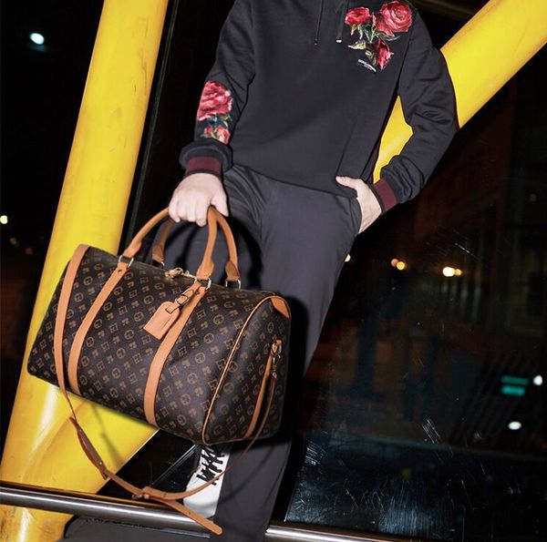 men fashion duffle bag leather travel bags mens handle luggage gentleman business totes with shoulder strap praise explosion backpacks
men fashion duffle bag leather travel bags mens handle luggage gentleman business totes with shoulder strap praise explosion backpacks