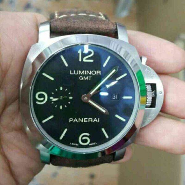 luxury watches for mens mechanical wristwatch panera lumino gmt automatic designer watch, Slivery;brown
luxury watches for mens mechanical wristwatch panera lumino gmt automatic designer watch, Slivery;brown