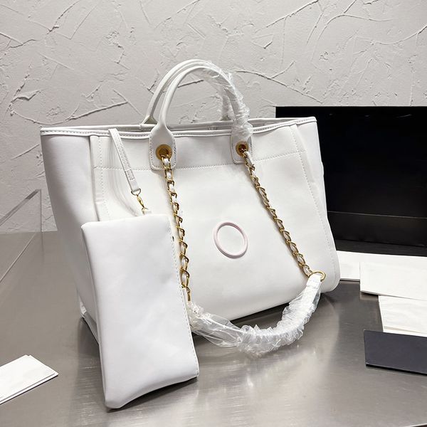 designer channelity bags for women black handbag leather chain slant shoulder clutch totes bag cc double letters solid hasp waist square str
designer channelity bags for women black handbag leather chain slant shoulder clutch totes bag cc double letters solid hasp waist square str