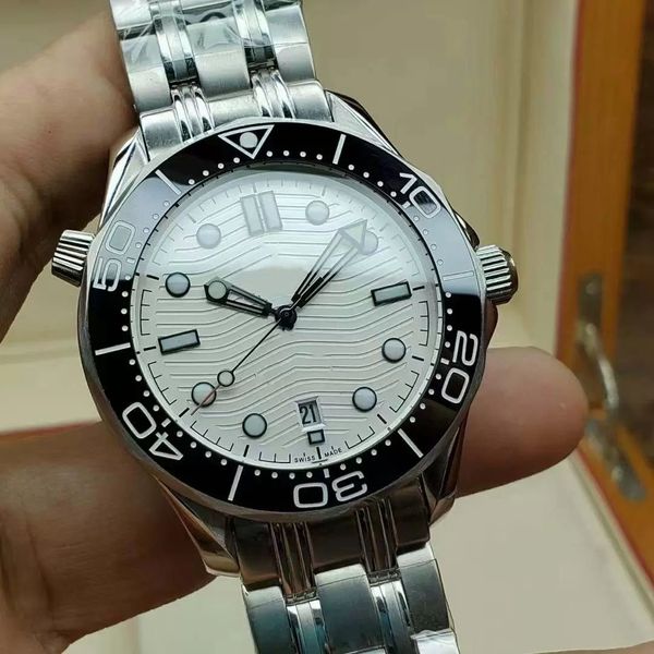 men's watch ceramics circle mouth luxury rubber professional water resistant blue dial sapphire automatic watches, Slivery;brown
men's watch ceramics circle mouth luxury rubber professional water resistant blue dial sapphire automatic watches, Slivery;brown