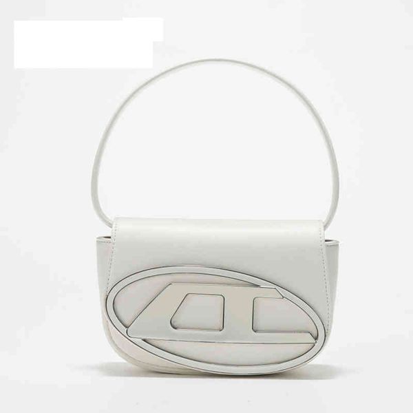 half moon fashion women shoulder bags simple design stylish chic underarm bag tote handbags purse 220707
half moon fashion women shoulder bags simple design stylish chic underarm bag tote handbags purse 220707