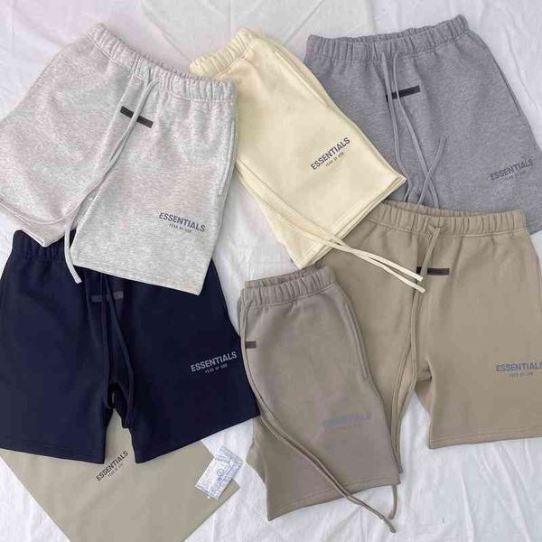 house correct sens 21ss reflective letter drawstring shorts men and women, White;black
house correct sens 21ss reflective letter drawstring shorts men and women, White;black