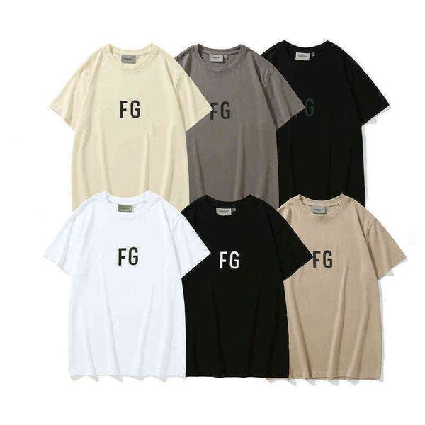 2022 summer fog short sleeve t shirts men's and women's brand high street essential round neck loose half elastic lovers' wea, White;black
2022 summer fog short sleeve t shirts men's and women's brand high street essential round neck loose half elastic lovers' wea, White;black