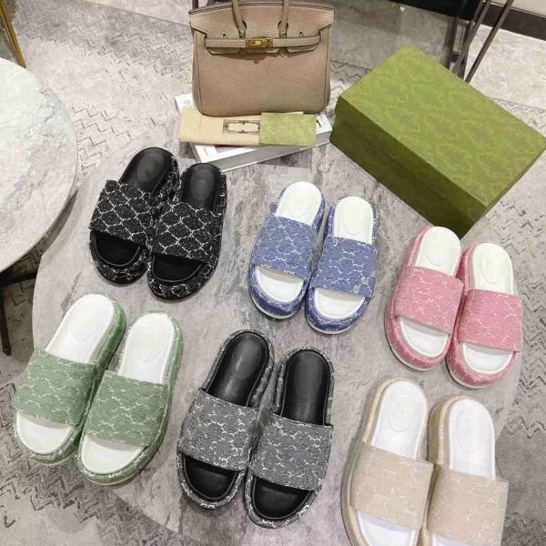 men and woman sandals slippers slide bottom 6-color dual lock at the bottom 6-color double locto increase the size of 35-43 eoy, Black
men and woman sandals slippers slide bottom 6-color dual lock at the bottom 6-color double locto increase the size of 35-43 eoy, Black