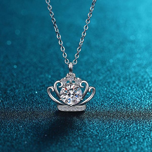 trendy pendant necklaces 2ct d color vvs1 moissanite crown necklace women jewelry plated white gold clavicle diamond test pass neckla, Silver
trendy pendant necklaces 2ct d color vvs1 moissanite crown necklace women jewelry plated white gold clavicle diamond test pass neckla, Silver
