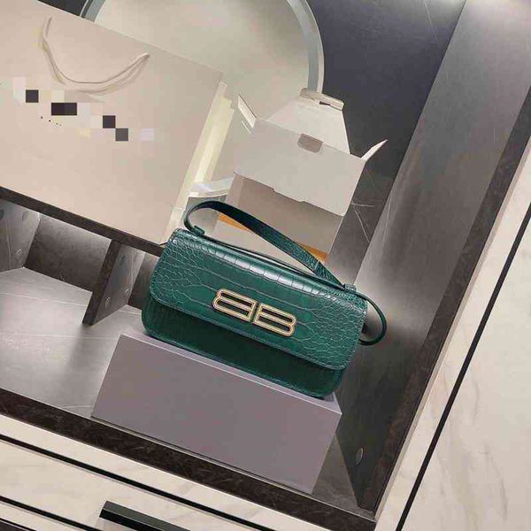 trend bbalencaiga crossbody bags family b women's bags classic combination of crocodile pattern and hourglass
trend bbalencaiga crossbody bags family b women's bags classic combination of crocodile pattern and hourglass