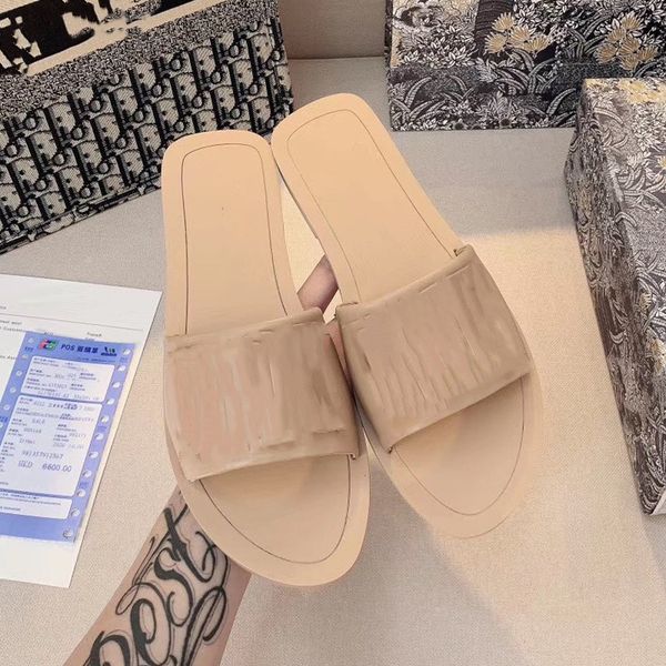 2022 new luxury d fashion slippers slide designer women genuine leather metal letter on sandals street stylish woman slipper shoes autumn su, Black
2022 new luxury d fashion slippers slide designer women genuine leather metal letter on sandals street stylish woman slipper shoes autumn su, Black