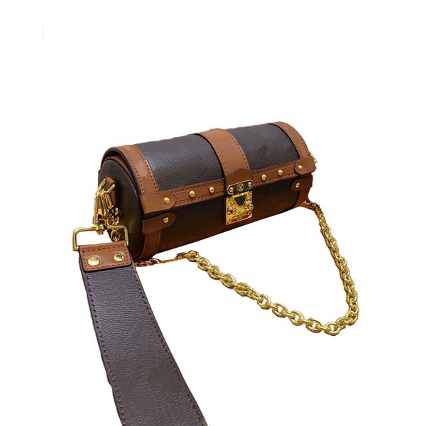 messenger fashion bag retro high-end cylinder new famous brand women underarm hand-held exquisite elegant classic style chain shoulder desig
messenger fashion bag retro high-end cylinder new famous brand women underarm hand-held exquisite elegant classic style chain shoulder desig