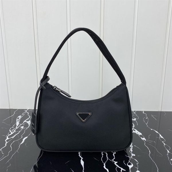 hobo underarm shoulder bags fashion parachute fabric nylon handbags tote luxury designer moon shaped middle evening b268n
hobo underarm shoulder bags fashion parachute fabric nylon handbags tote luxury designer moon shaped middle evening b268n