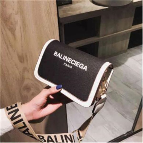 summer version versatile mini small white blue black bag texture women's single shoulder bag messenger fashion purses
summer version versatile mini small white blue black bag texture women's single shoulder bag messenger fashion purses
