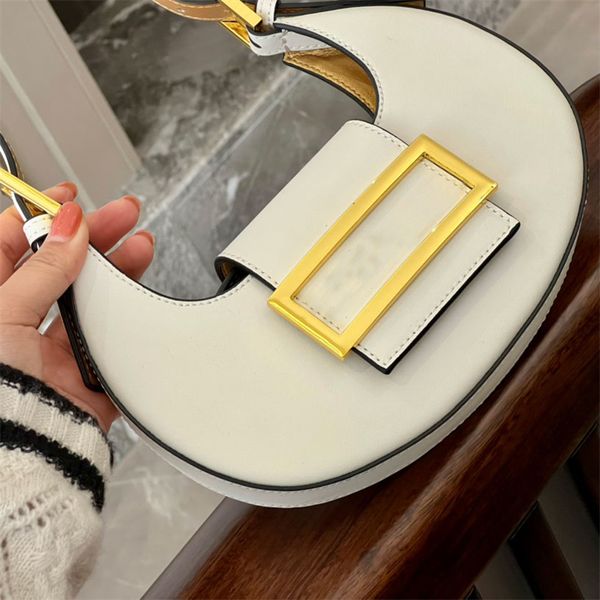 2022 design retro solid color crossbody bag leather ladies shoulder bag fashion versatile underarm multifunctional practical croissant moon
2022 design retro solid color crossbody bag leather ladies shoulder bag fashion versatile underarm multifunctional practical croissant moon