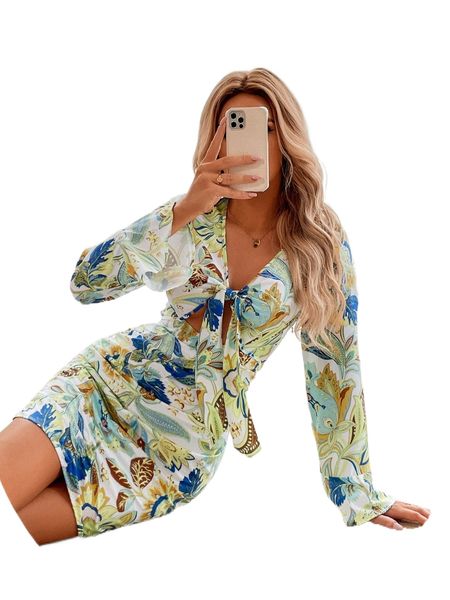 random floral & paisley print flounce sleeve knot front ruched bodycon dress s2b4#, Black;gray
random floral & paisley print flounce sleeve knot front ruched bodycon dress s2b4#, Black;gray