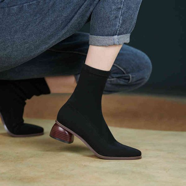 boots elastic boots thin short round head thick heel simple fashion autumn korean comfortable et2i, Black
boots elastic boots thin short round head thick heel simple fashion autumn korean comfortable et2i, Black