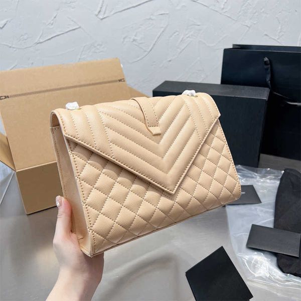 luxury designers bags women chain shoulder bag classic brand leather crossbody bags ladies purses handbags designers
luxury designers bags women chain shoulder bag classic brand leather crossbody bags ladies purses handbags designers