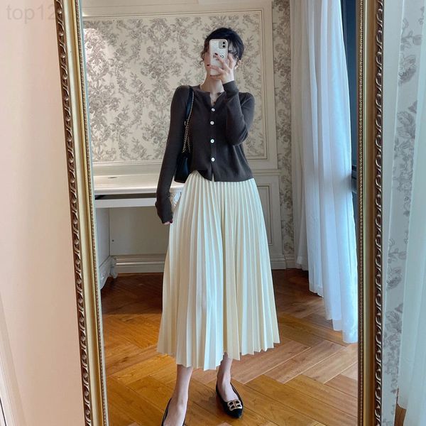 designerbust skirt women's spring 2022 new solid color waist closing thin medium length pleated versatile temperament a-line luxurious, White
designerbust skirt women's spring 2022 new solid color waist closing thin medium length pleated versatile temperament a-line luxurious, White