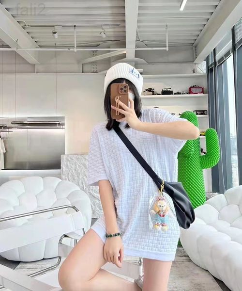 women's t-shirt designer spring 2022 new woven plaid short sleeve t-shirt loose large medium long solid color half women sf5o, White
women's t-shirt designer spring 2022 new woven plaid short sleeve t-shirt loose large medium long solid color half women sf5o, White