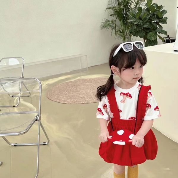 kid girl casual clothing sets waist +red suspender skirt and bag set 100-140cm fashion designer boutique clothes wholesale 2022, White
kid girl casual clothing sets waist +red suspender skirt and bag set 100-140cm fashion designer boutique clothes wholesale 2022, White