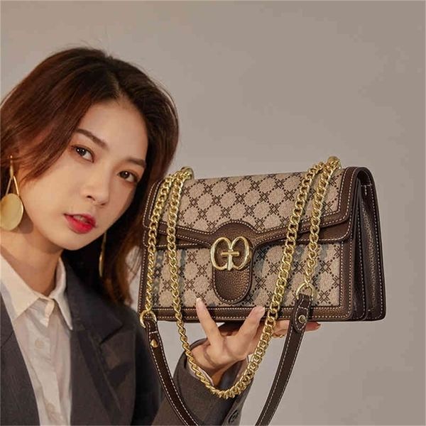 fashion classic versatile one messenger chain 75% off factory sales 10ap 
fashion classic versatile one messenger chain 75% off factory sales 10ap