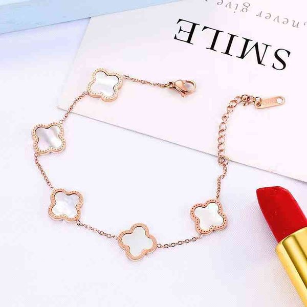 clover bracelet 2023 net titanium steel color prerving red chalcedony simple lucky four grass wrapped gold single five flower, Golden;silver
clover bracelet 2023 net titanium steel color prerving red chalcedony simple lucky four grass wrapped gold single five flower, Golden;silver