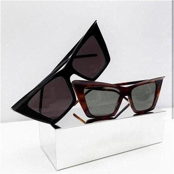 fashion designer 372 sunglasses for women noble charming cat eye glasses avant-garde trend style anti-ultraviolet prot283s, White;black
fashion designer 372 sunglasses for women noble charming cat eye glasses avant-garde trend style anti-ultraviolet prot283s, White;black