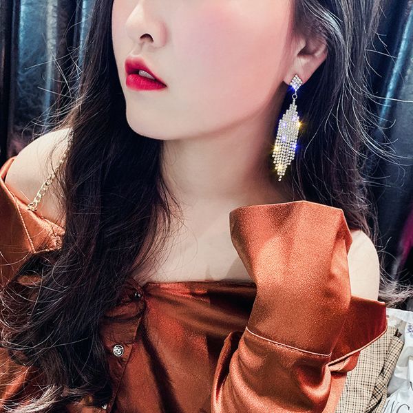 925 silver needle european and american exaggerating tassel earrings women korean personality wholesale jeweled earrings long ear studs earr, Golden
925 silver needle european and american exaggerating tassel earrings women korean personality wholesale jeweled earrings long ear studs earr, Golden