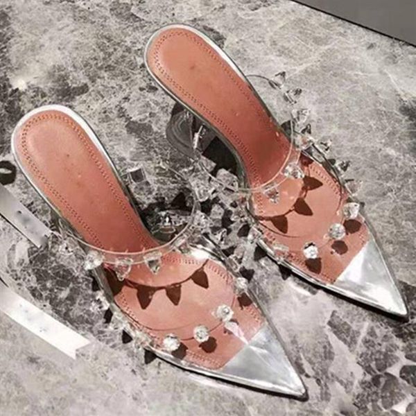 2021ss amina muaddi women sandals julia mule glass transparent pvc high heeled sandal white crystal studs roman dress wedding slip232q, Black
2021ss amina muaddi women sandals julia mule glass transparent pvc high heeled sandal white crystal studs roman dress wedding slip232q, Black