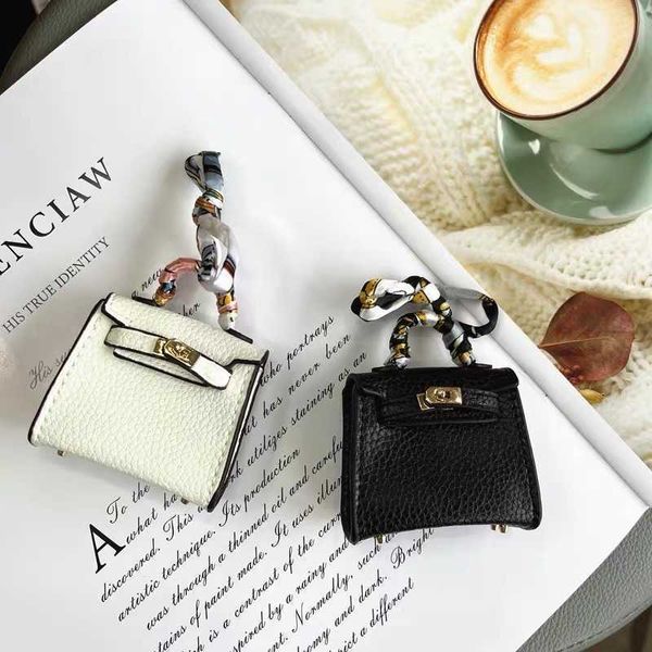 luxurys key case handbags hook cases earphone designer bags hanger accessories mini satchel clutch bag women handbag composite lady, Red;blue
luxurys key case handbags hook cases earphone designer bags hanger accessories mini satchel clutch bag women handbag composite lady, Red;blue