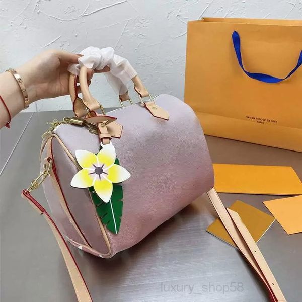 crossbody gradient pillow bag tote by the pool shoulder bags casual trend retro style metallic texture four seasons shopping handbag women l
crossbody gradient pillow bag tote by the pool shoulder bags casual trend retro style metallic texture four seasons shopping handbag women l