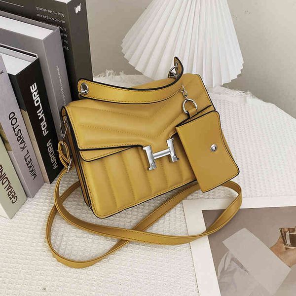 handbags bag 2022 spring and summer new messenger small public set s square
handbags bag 2022 spring and summer new messenger small public set s square