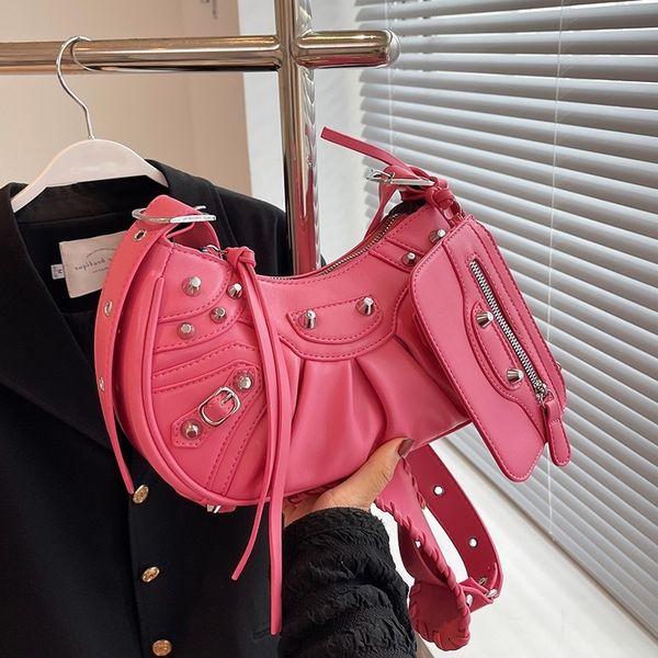 designer bags niche design women's 2022 summer new popular versatile messenger net red single shoulder armpit
designer bags niche design women's 2022 summer new popular versatile messenger net red single shoulder armpit