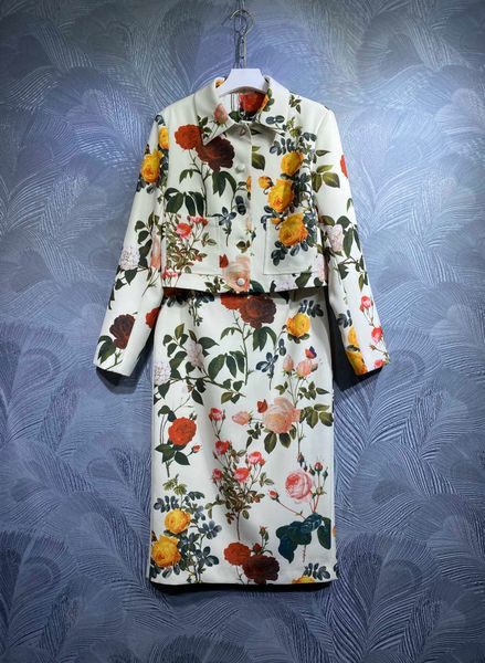 2022 two piece dress european fashion brand autumn new lapel long sleeve shirt with half skirt set01, White
2022 two piece dress european fashion brand autumn new lapel long sleeve shirt with half skirt set01, White