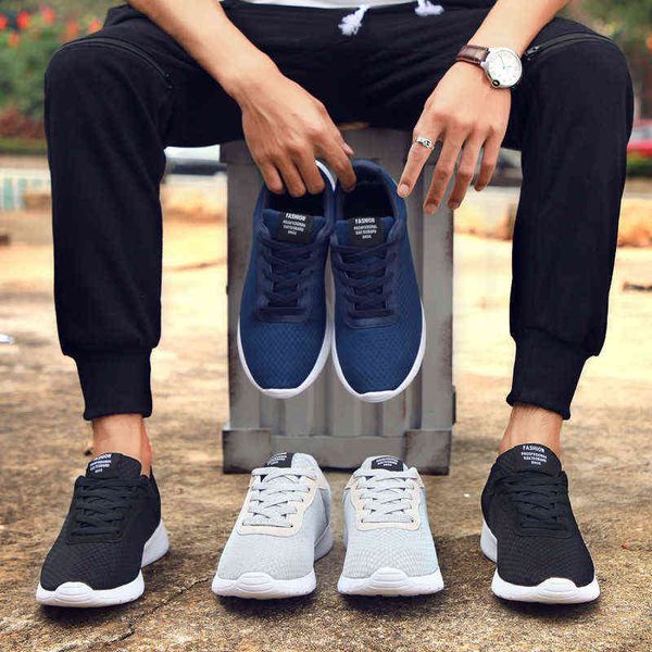 2022 spring and summer new comfortable breathable running casual shoes light large couple women's and men's sports shoes y220530, Black
2022 spring and summer new comfortable breathable running casual shoes light large couple women's and men's sports shoes y220530, Black