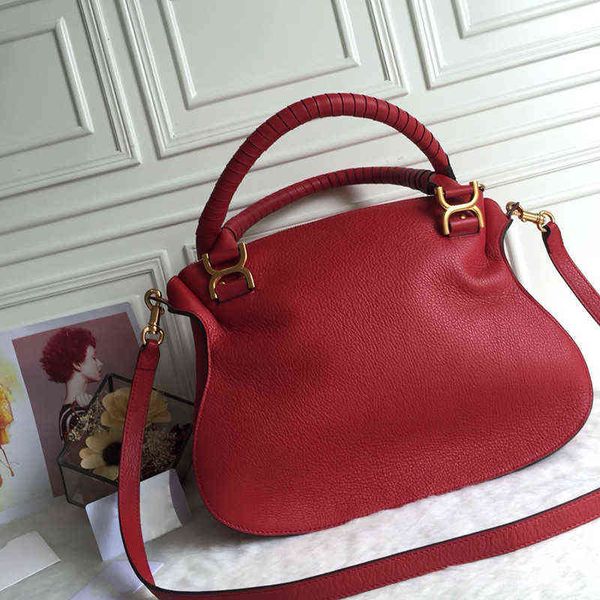 7a+classic 36cm large capacity zipper messenger bag real leather women handbag totes lady handbag purse shoulder bags crossbody bag
7a+classic 36cm large capacity zipper messenger bag real leather women handbag totes lady handbag purse shoulder bags crossbody bag