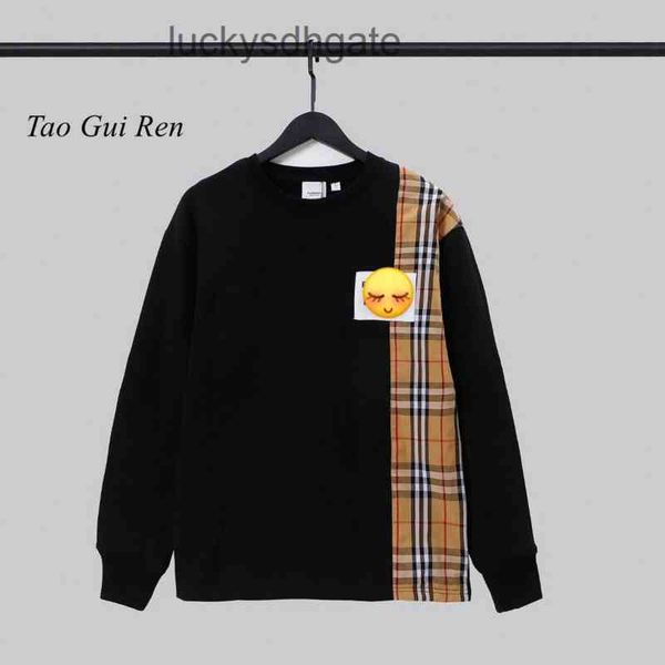 2022 brand classic bbr hoodie sweatshirt european fashion br classic splicing lattice leisure round neck sweat, Black
2022 brand classic bbr hoodie sweatshirt european fashion br classic splicing lattice leisure round neck sweat, Black