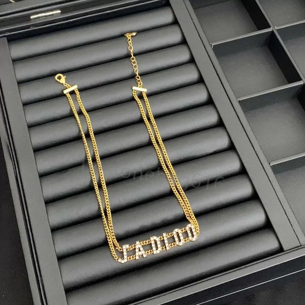 classic designer jewelry letter necklace bracelet earrings pure copper material couple wedding birthday gift, Golden;silver
classic designer jewelry letter necklace bracelet earrings pure copper material couple wedding birthday gift, Golden;silver