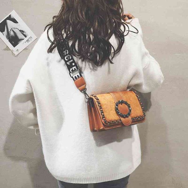 small bag 2022 new korean versatile one fashion red crossbody bags letter square shoulder handbags
small bag 2022 new korean versatile one fashion red crossbody bags letter square shoulder handbags